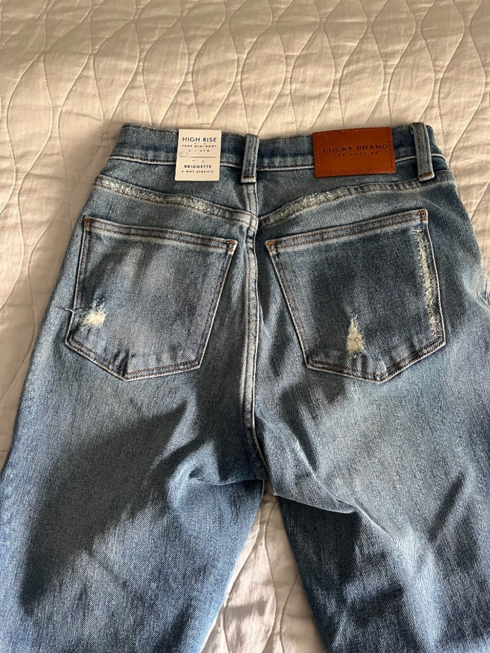 NEW Lucky Brand Bridgette High Rise Crop Mini Boot Jeans Size 4/27 - Picture 4 of 7